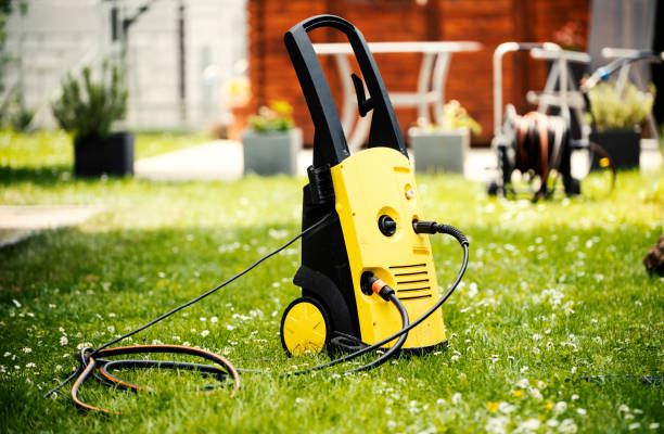 Best Pool Deck Cleaning  in Goulds, FL
